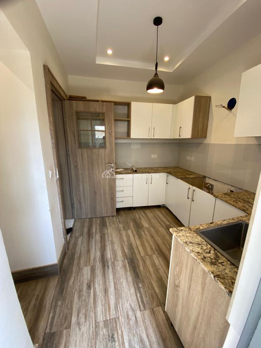 Luxury 3bedroom Flat (upstairs), News Engineering Area, Dawaki, Gwarinpa, Abuja, Flat / Apartment for Rent