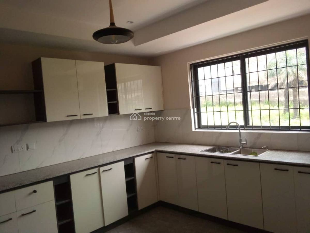 Luxury 3bedroom Flat (upstairs), News Engineering Area, Dawaki, Gwarinpa, Abuja, Flat / Apartment for Rent