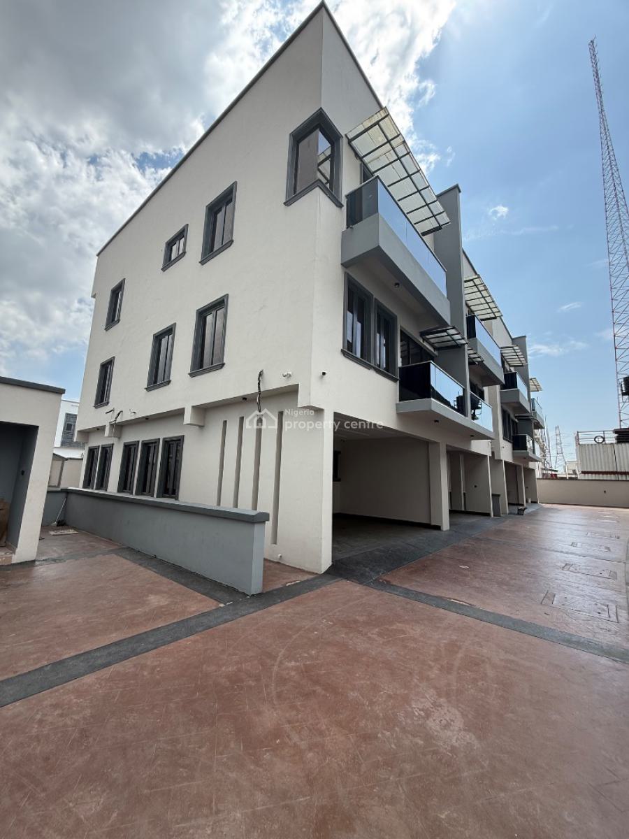 4 Bedroom Terrace Duplex with 2 Room Bq, Platinum Way By Lekki Phase 1, Ikate, Lekki, Lagos, Terraced Duplex for Sale