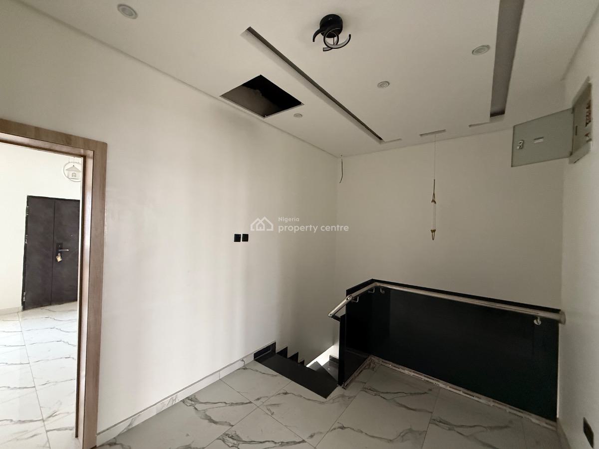 4 Bedroom Terrace Duplex with 2 Room Bq, Platinum Way By Lekki Phase 1, Ikate, Lekki, Lagos, Terraced Duplex for Sale