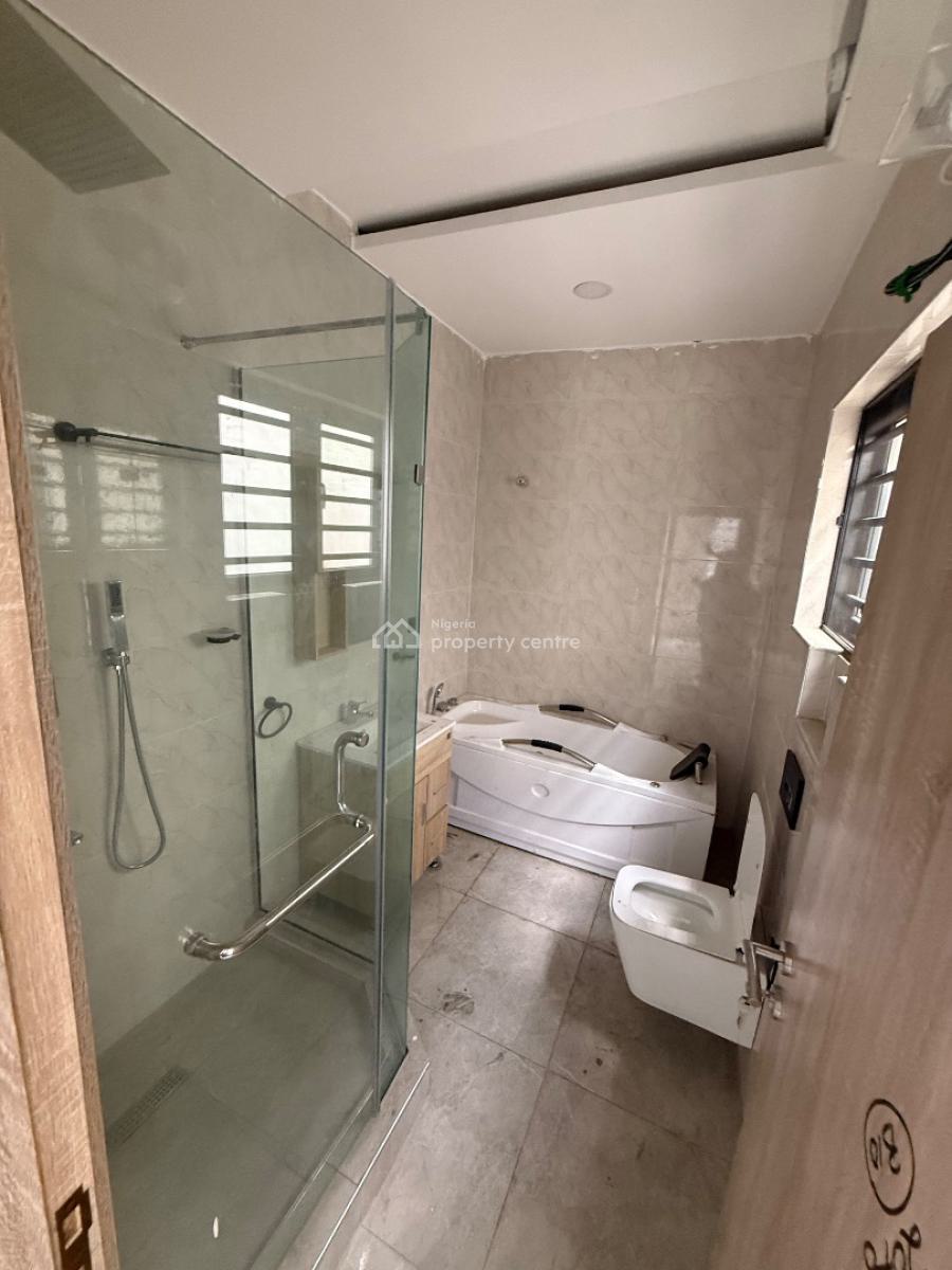 4 Bedroom Terrace Duplex with 2 Room Bq, Platinum Way By Lekki Phase 1, Ikate, Lekki, Lagos, Terraced Duplex for Sale