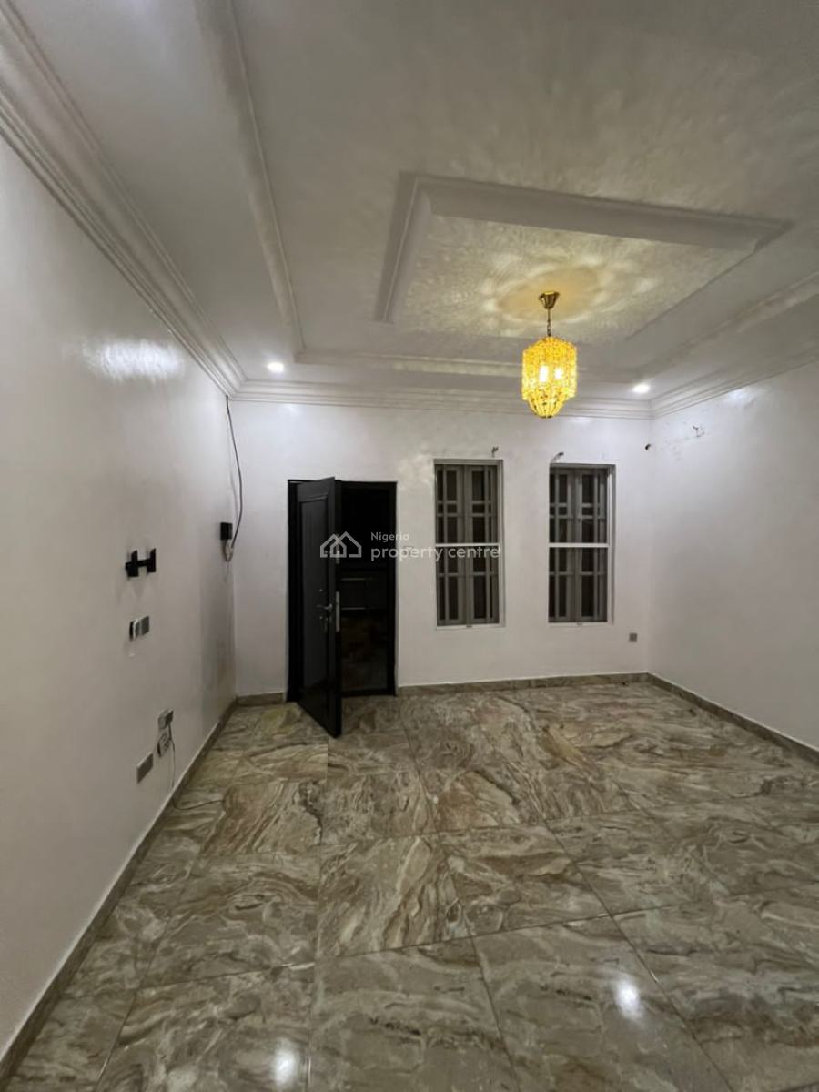 2 Bedroom Flat with Nice Kitchen, Clean Water, 22-24hours Power Pow, Chevyview Estate, Chevron, Lekki, Lagos, Flat / Apartment for Rent