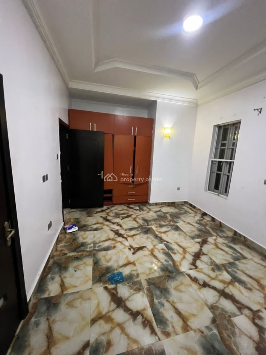 2 Bedroom Flat with Nice Kitchen, Clean Water, 22-24hours Power Pow, Chevyview Estate, Chevron, Lekki, Lagos, Flat / Apartment for Rent