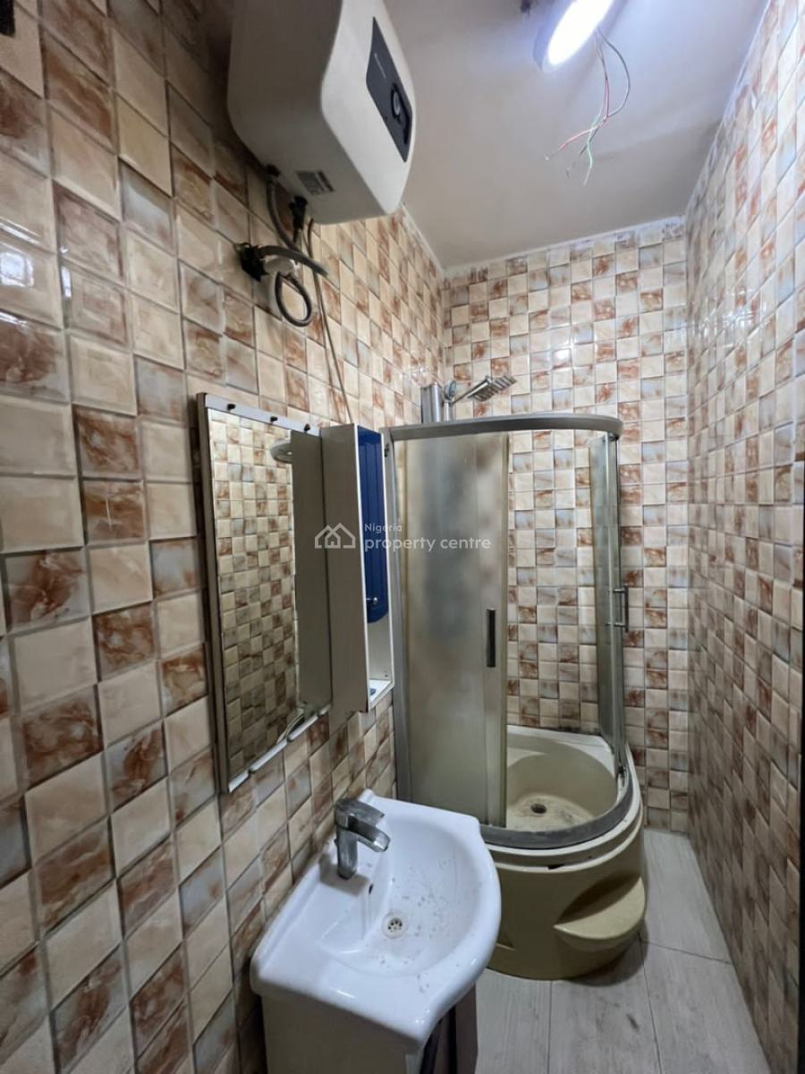 2 Bedroom Flat with Nice Kitchen, Clean Water, 22-24hours Power Pow, Chevyview Estate, Chevron, Lekki, Lagos, Flat / Apartment for Rent