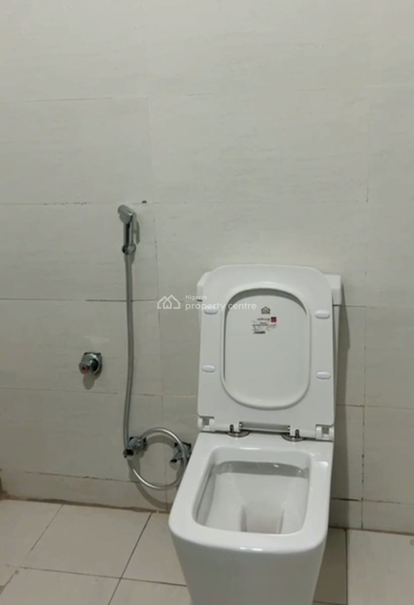 Newly Built 20 Rooms Hotel., Mabushi, Abuja, Hotel / Guest House for Sale