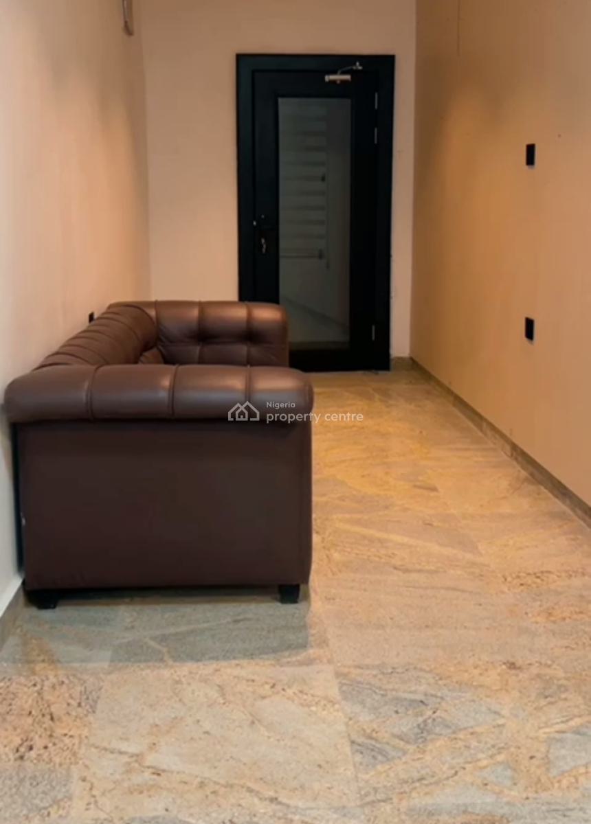 Newly Built 20 Rooms Hotel., Mabushi, Abuja, Hotel / Guest House for Sale