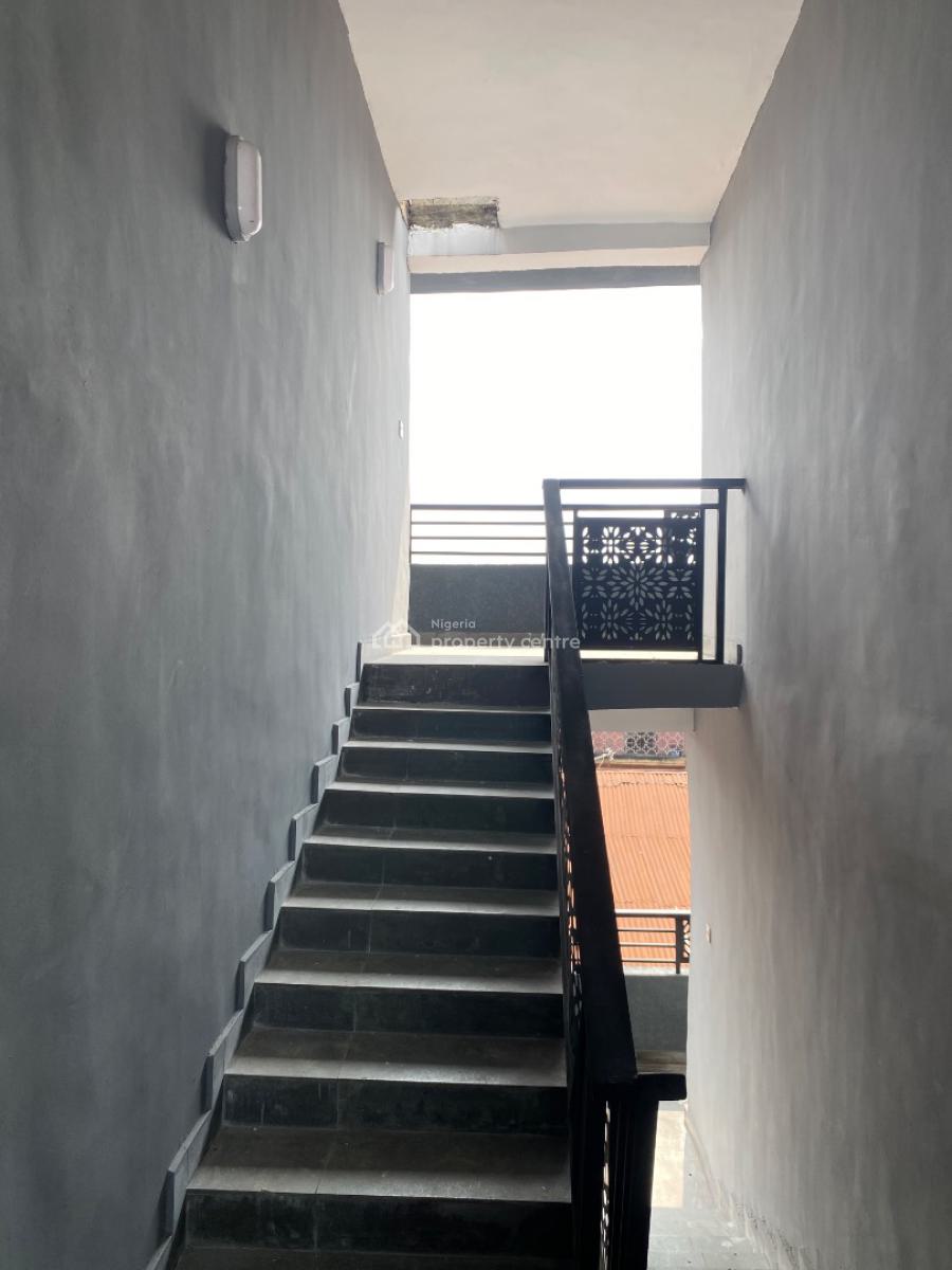 One Bedroom Flat, 6 Sadiku Street, Papa Ajao, Mushin, Lagos, Mini Flat (room and Parlour) for Rent