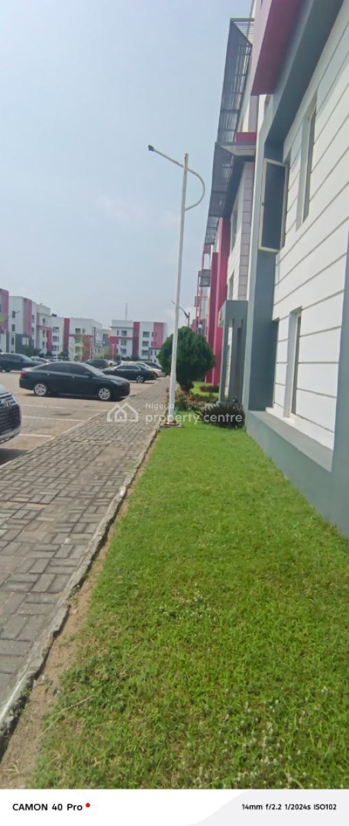 Luxury 2 Bedroom Apartment, Freedom Way, Lekki Phase 1, Lekki, Lagos, Flat / Apartment for Rent