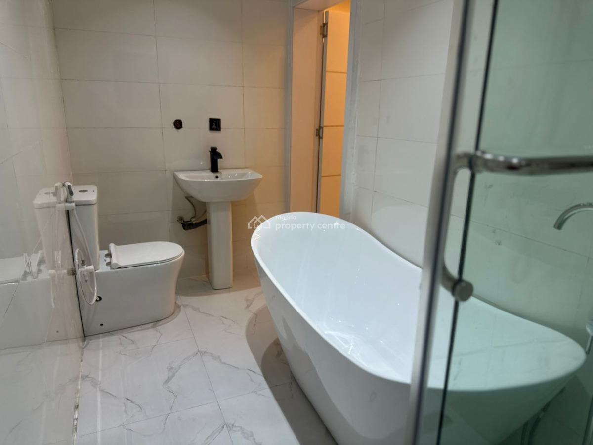 Executive 4bedroom Detached Duplex with a Room Bq, Ojodu Very Close to Frsc Ojodu Berger Lagos, Ikeja, Lagos, Detached Duplex for Sale