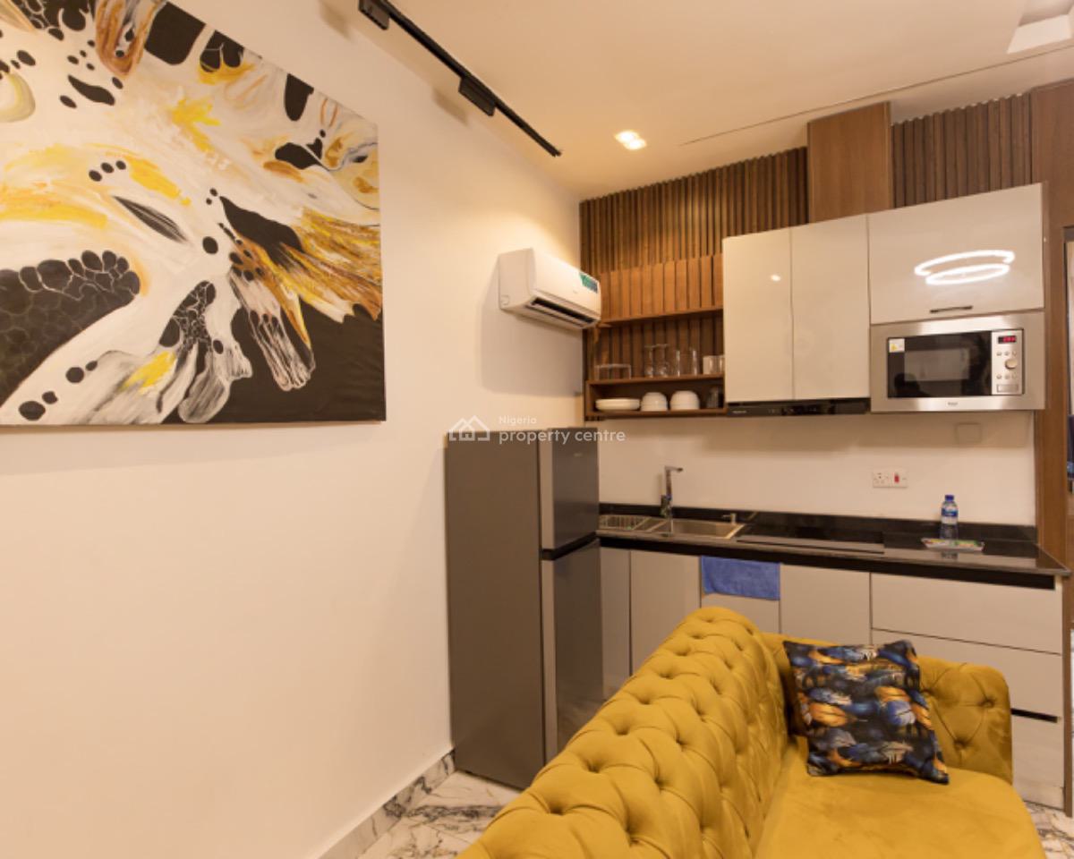 4 Units of Executive One Bedroom Apartments with Swimming Pool and Gym, Beside Aso Radio, Katampe Main, Katampe, Abuja, Flat / Apartment Short Let