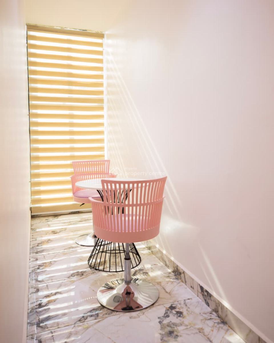 4 Units of Executive One Bedroom Apartments with Swimming Pool and Gym, Beside Aso Radio, Katampe Main, Katampe, Abuja, Flat / Apartment Short Let