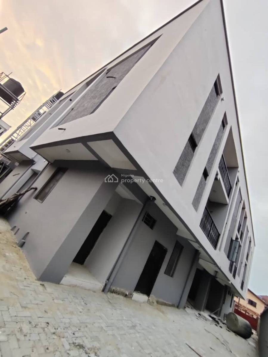 Lovely 2 Bedroom Flat Ensuit, By Spg Road, Igbo Efon, Lekki, Lagos, Flat / Apartment for Rent