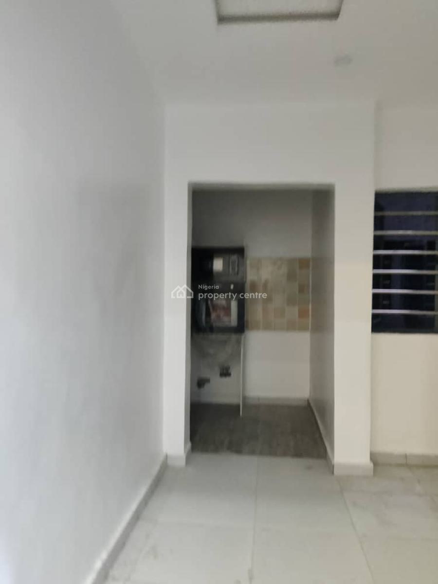 Lovely 2 Bedroom Flat Ensuit, By Spg Road, Igbo Efon, Lekki, Lagos, Flat / Apartment for Rent