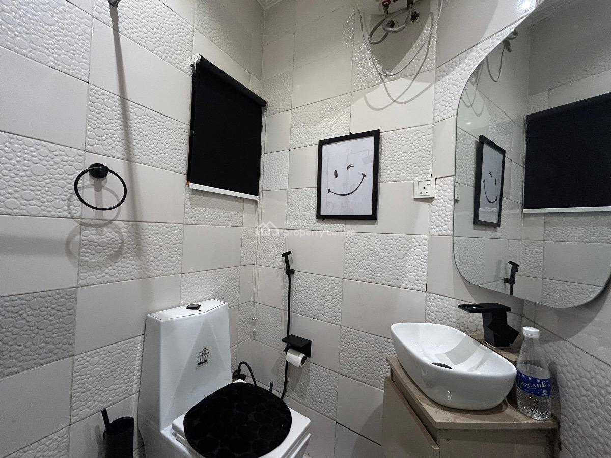 Luxury One Bedroom Apartment with Gym, Pool, Elevator and Rooftop Loun, Phase 1, Lekki, Lagos, Mini Flat (room and Parlour) Short Let