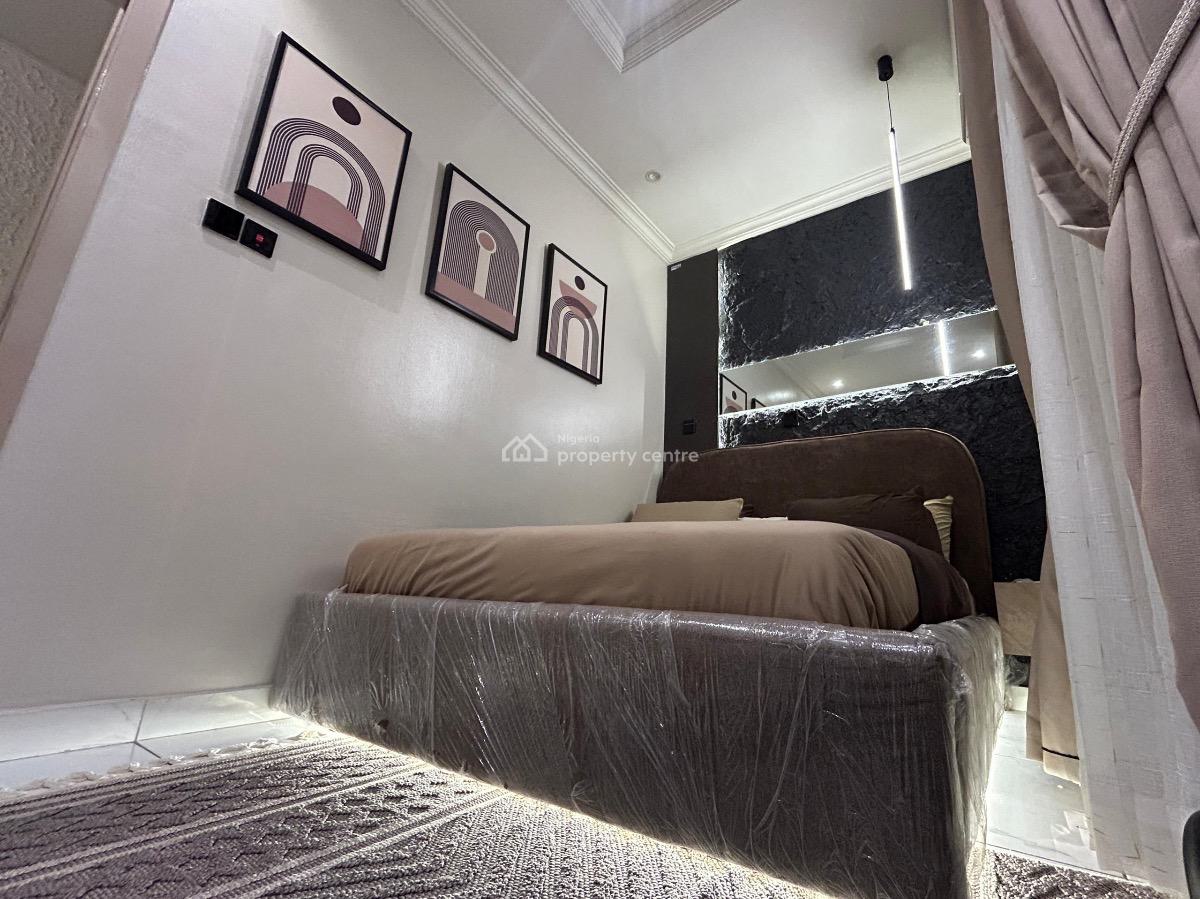Luxury One Bedroom Apartment with Gym, Pool, Elevator and Rooftop Loun, Phase 1, Lekki, Lagos, Mini Flat (room and Parlour) Short Let