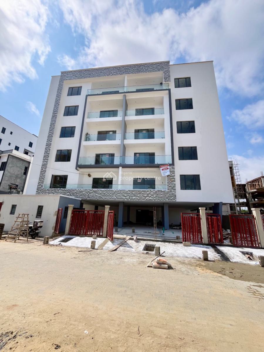 Contemporary 2 Bedroom Apartment with S/pool  & Gym, Lekki Phase 1, Lekki, Lagos, Flat / Apartment for Sale