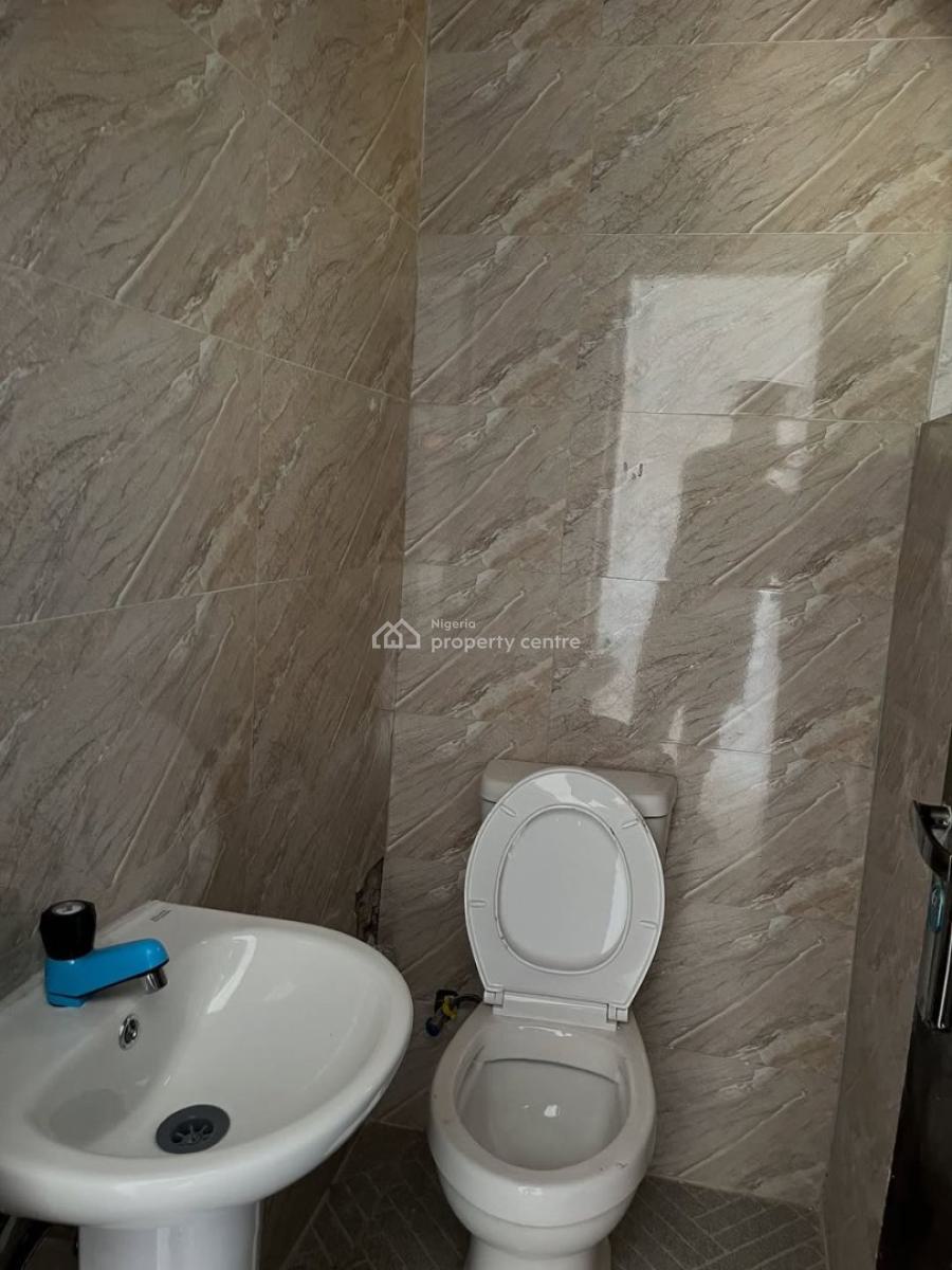 Brand New 3 Bedroom Apartment, Wuye, Abuja, Flat / Apartment for Sale