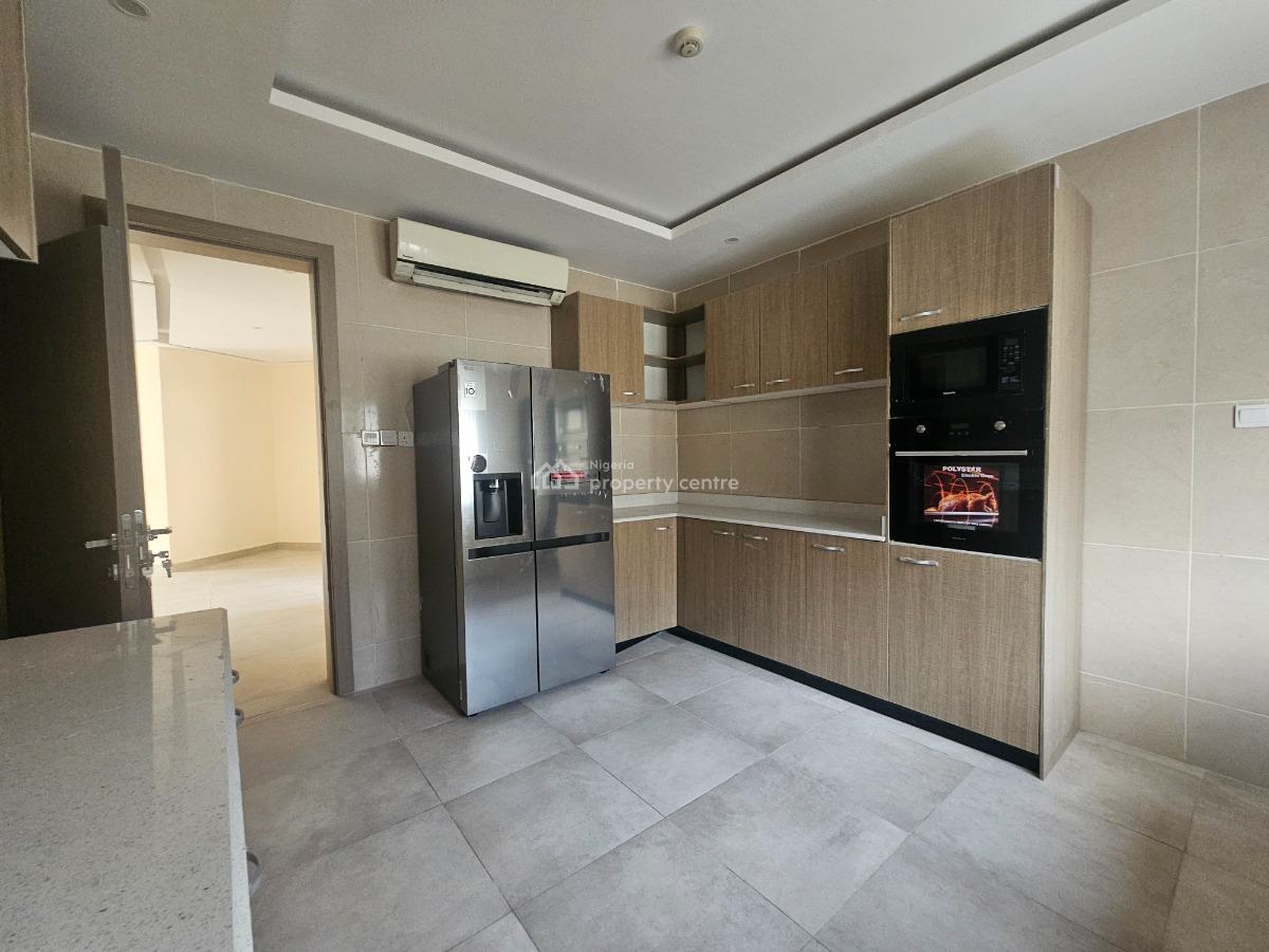 28 Units of 3 Bedrooms Apartment with Bq for Corporate Lease, Old Ikoyi, Ikoyi, Lagos, Flat / Apartment for Rent