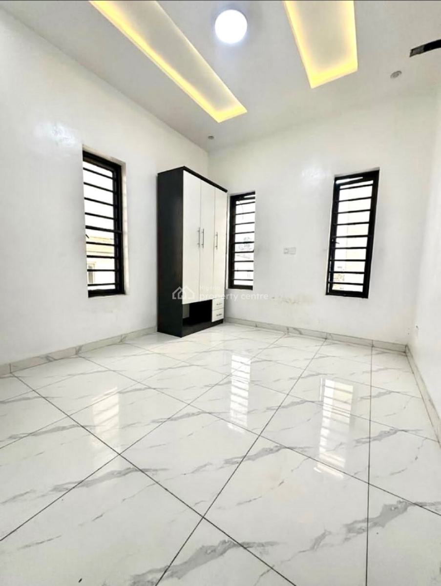 Well Built 4bedroom Semi Detached House, Orchid Road, Lekki, Lagos, Semi-detached Duplex for Rent