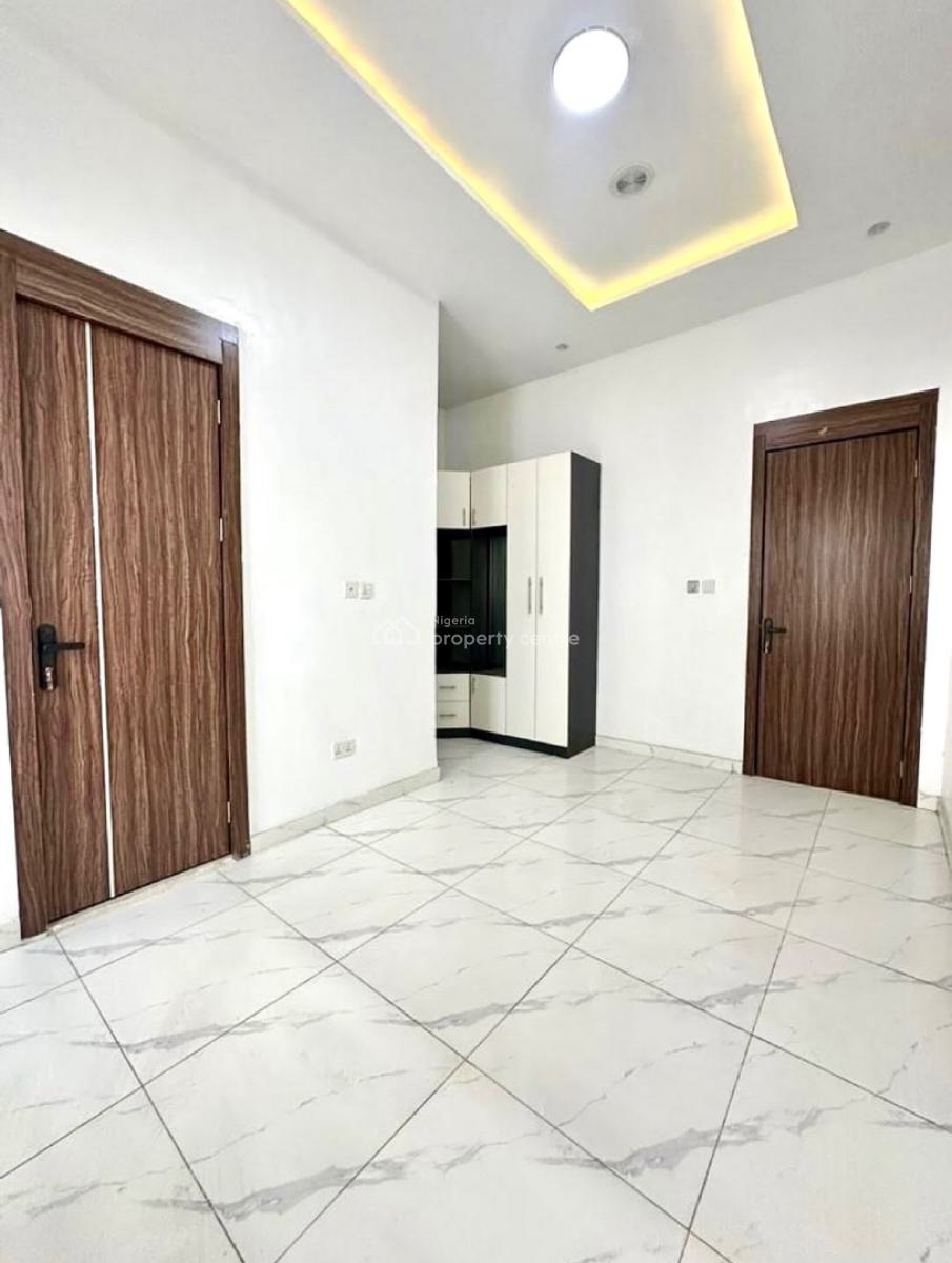 Well Built 4bedroom Semi Detached House, Orchid Road, Lekki, Lagos, Semi-detached Duplex for Rent
