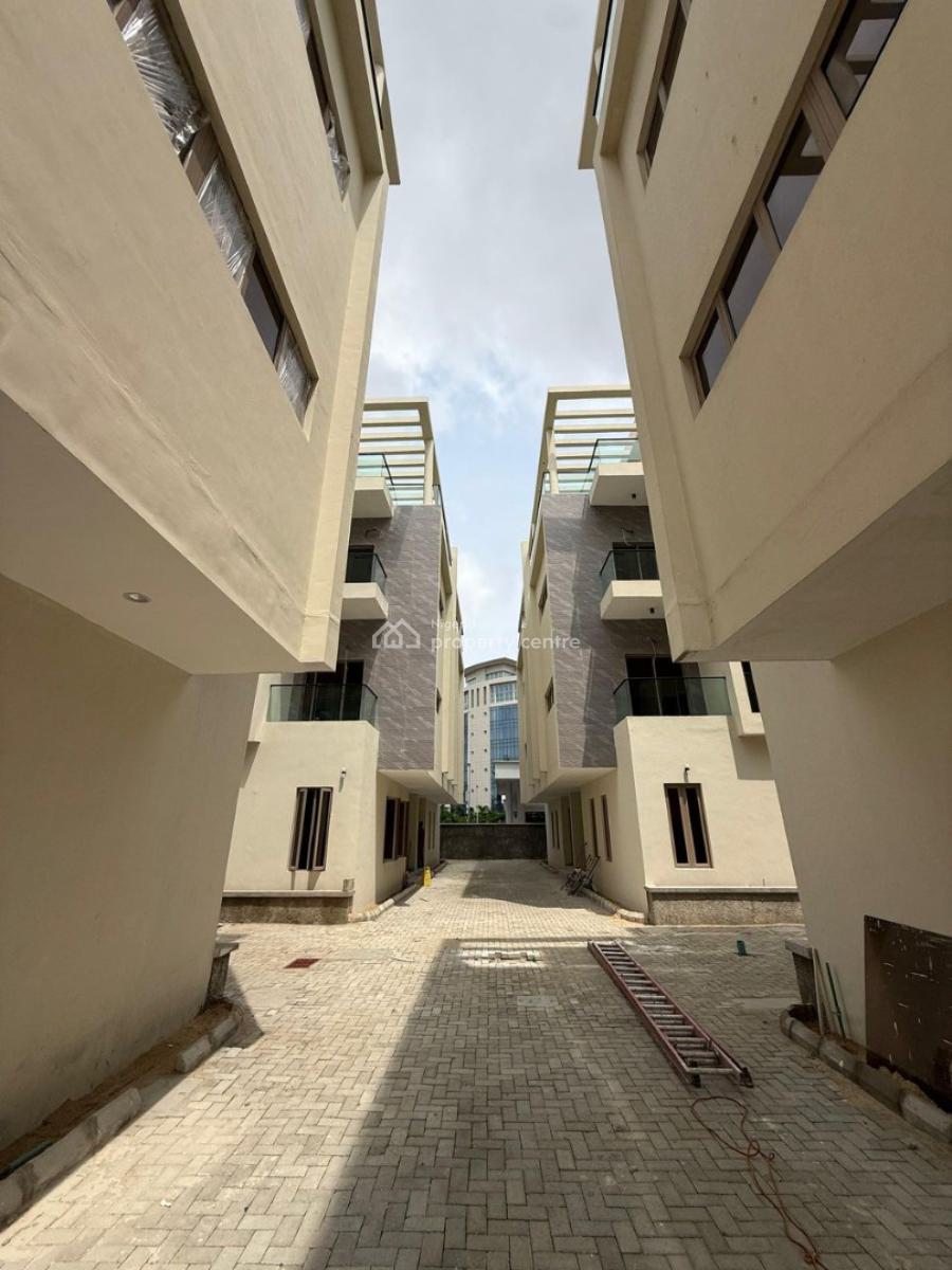 8 Units of 5 Bedroom Semi-detached Houses, Banana Island, Ikoyi, Lagos, Block of Flats for Sale