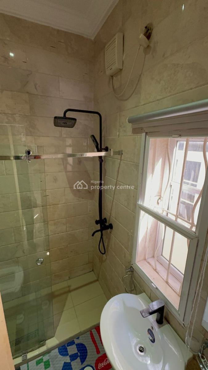 Luxury 1 Bedroom Apartment with Excellent Facilities, Guzape District, Abuja, Mini Flat (room and Parlour) for Rent