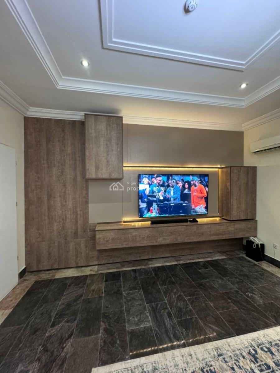 Luxury 1 Bedroom Apartment with Excellent Facilities, Guzape District, Abuja, Mini Flat (room and Parlour) for Rent