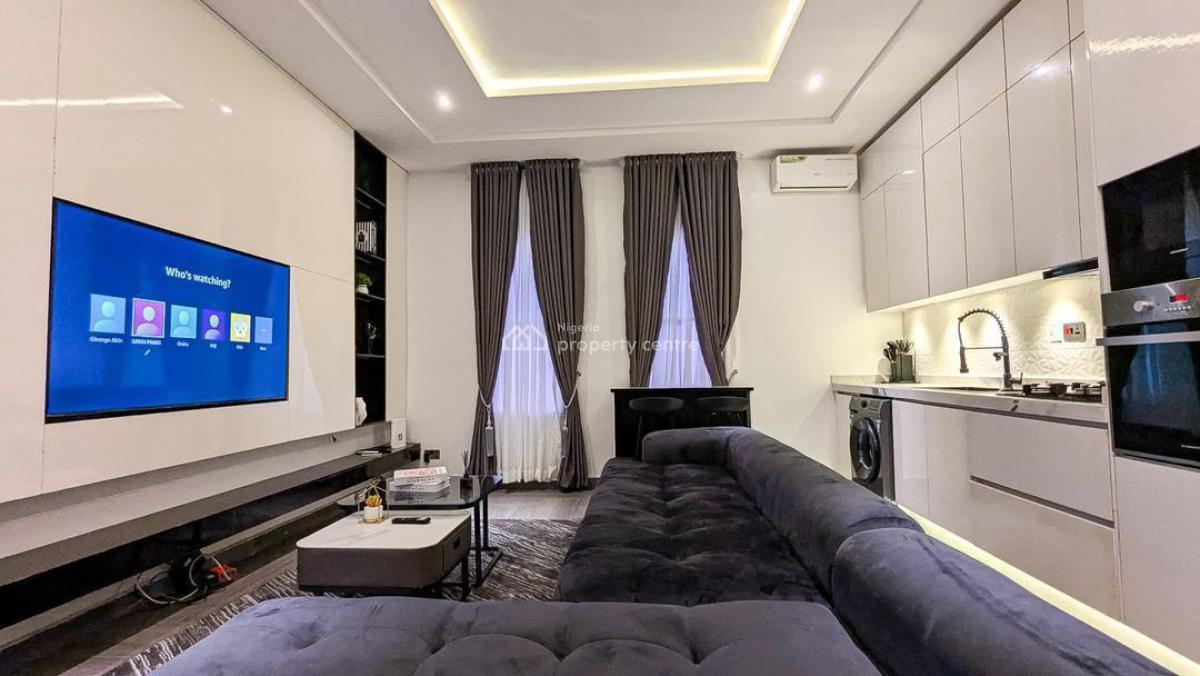 Contemporary 1 Bedroom Apartment, Off Admiralty Road, Lekki Phase 1, Lekki, Lagos, Mini Flat (room and Parlour) Short Let
