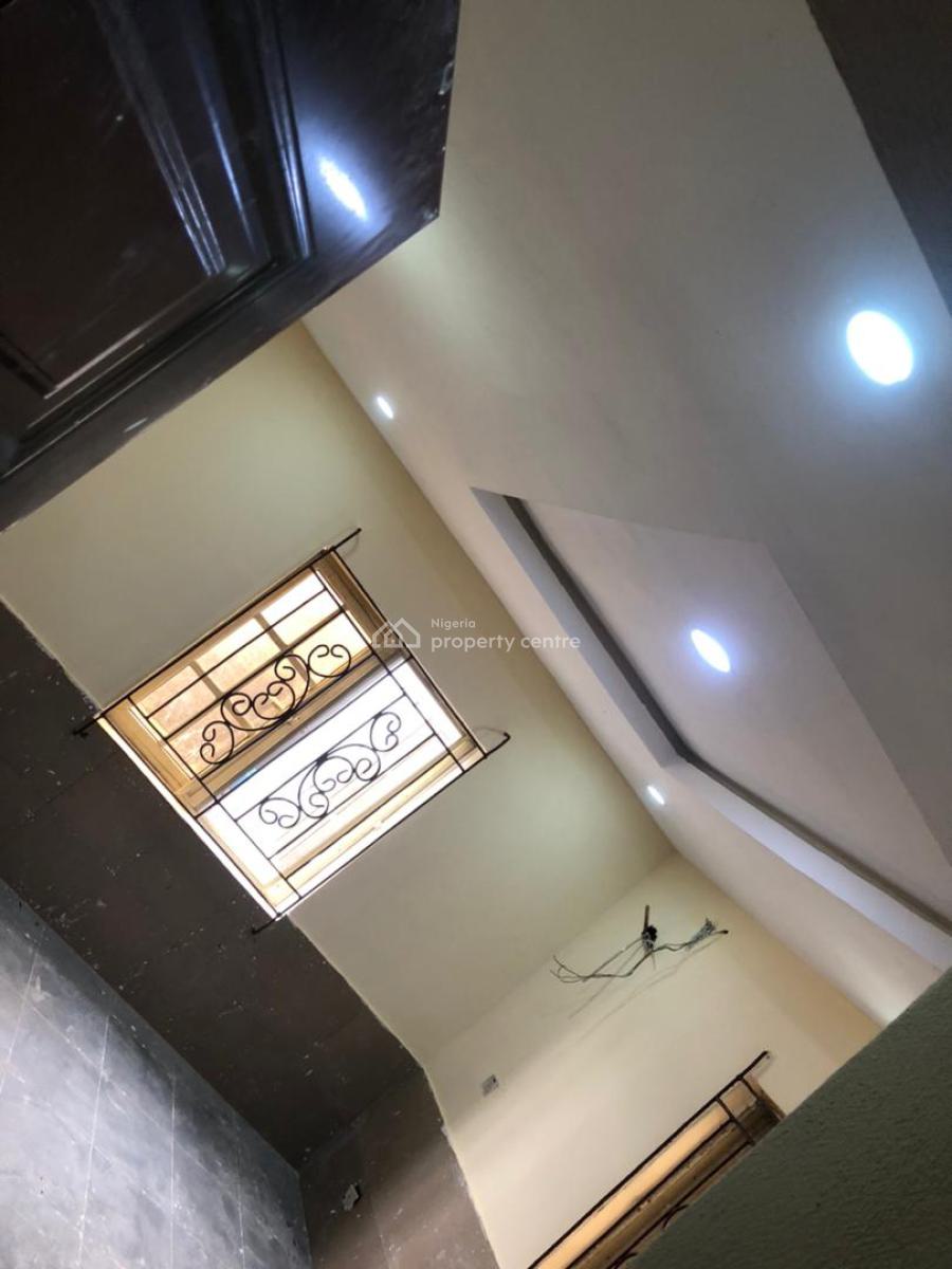 Well Maintained 3 Bedroom Flat, Inside an Estate on Badore Road Ajah, Badore, Ajah, Lagos, Flat / Apartment for Rent