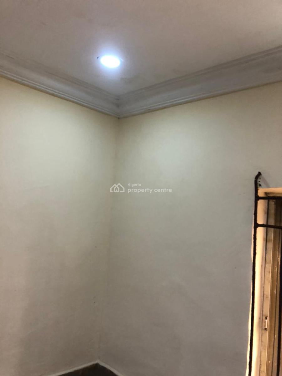 Well Maintained 3 Bedroom Flat, Inside an Estate on Badore Road Ajah, Badore, Ajah, Lagos, Flat / Apartment for Rent