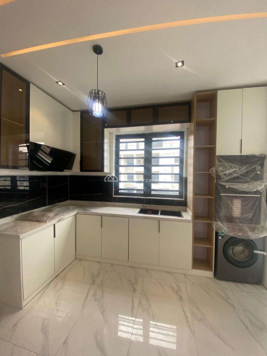 Spacious 2 Bedroom Apartment Fully Serviced, Ikate, Lekki Lagos, Ikate Elegushi, Lekki, Lagos, Flat / Apartment for Rent