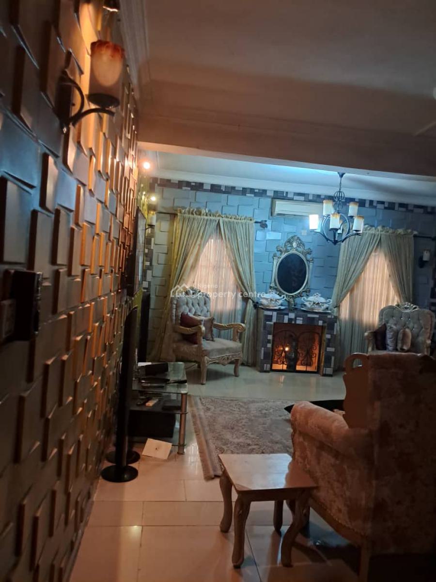 5 Bedroom Fully Detached Duplex with a Very Large Compound, Ikeja Gra, Ikeja, Lagos, Detached Duplex for Rent