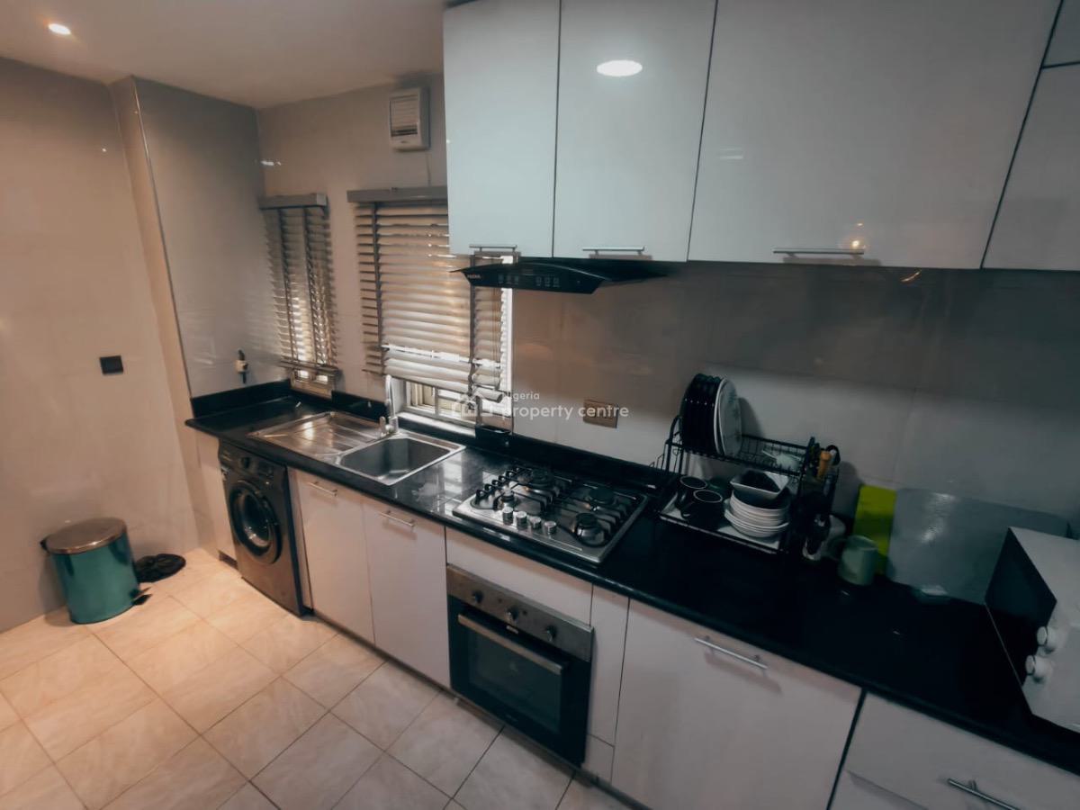 Exquisite Mini Flat (room & Parlour) Apartment, Lekki Phase 1, Lekki Phase 1, Lekki, Lagos, Mini Flat (room and Parlour) Short Let