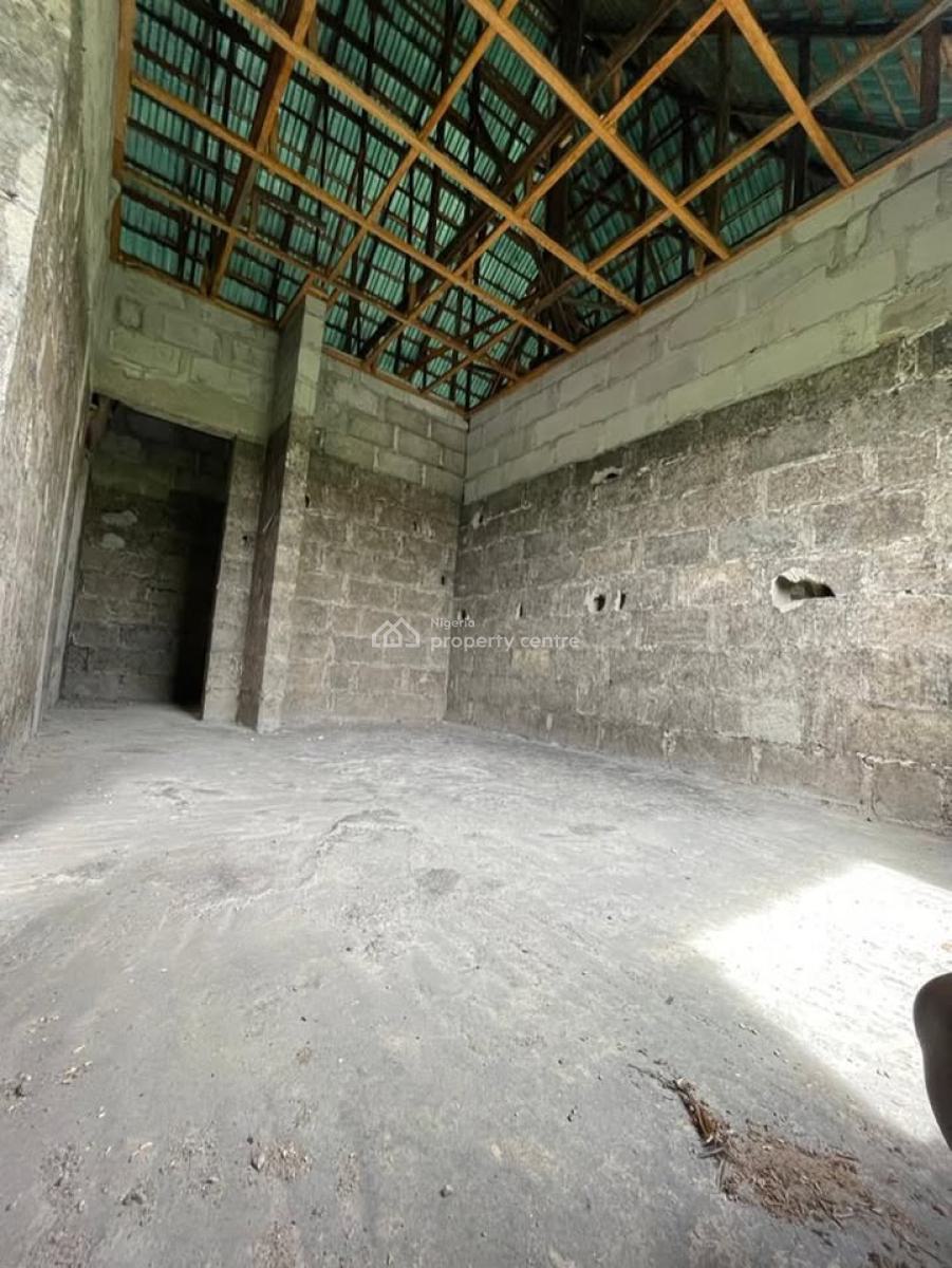 3 Bedroom Flat Upstairs & 2 Bedroom Flat Downstairs, Eneka Link Road, Eneka, Port Harcourt, Rivers, Detached Duplex for Sale