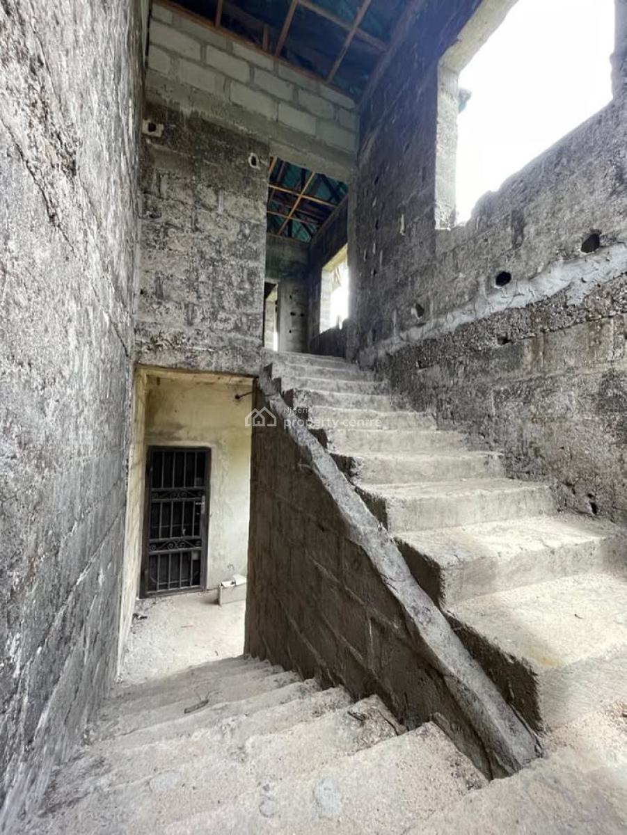 3 Bedroom Flat Upstairs & 2 Bedroom Flat Downstairs, Eneka Link Road, Eneka, Port Harcourt, Rivers, Detached Duplex for Sale