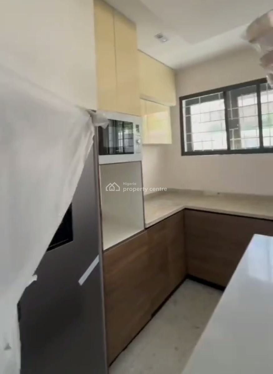 5-bedroom Duplex (corner Piece) with Bq, Guzape District, Abuja, Detached Duplex for Sale