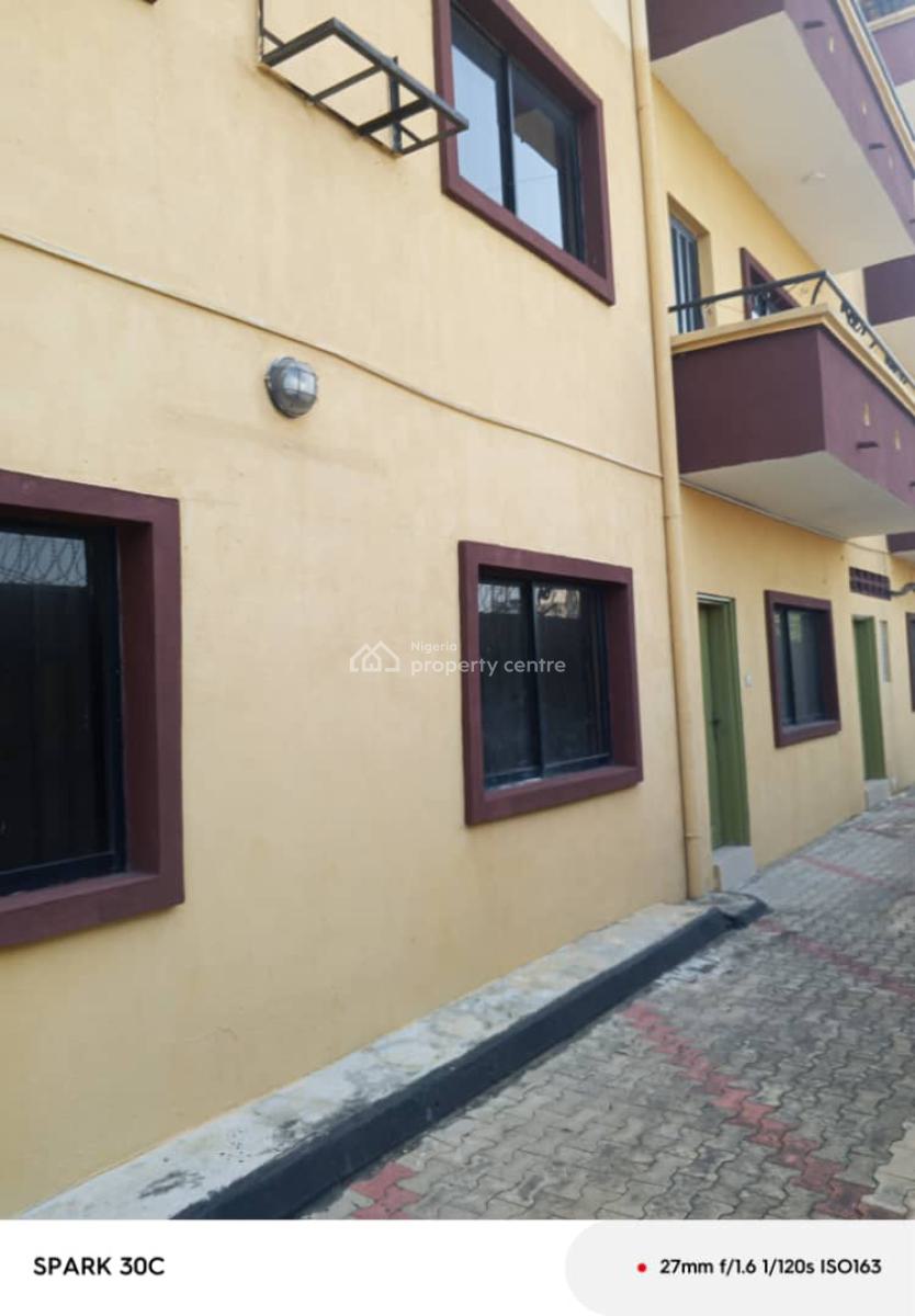 6nos of 3bd with Bqs and 2nos of Miniflat Penthouse, Maryland, Lagos, House for Rent