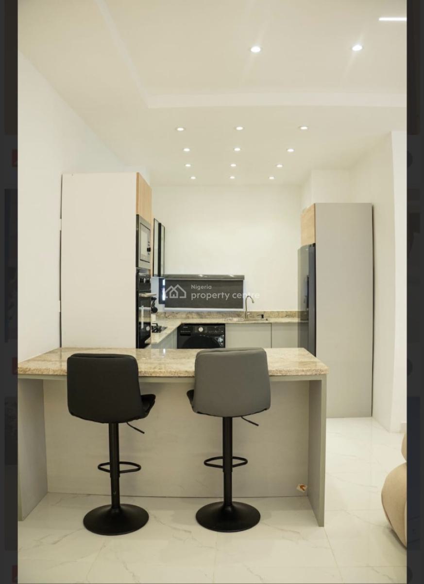 Nicely Built 2 Bedroom Maisonette, Freedom Way,lekki Lagos, Lekki Phase 1, Lekki, Lagos, Flat / Apartment Short Let