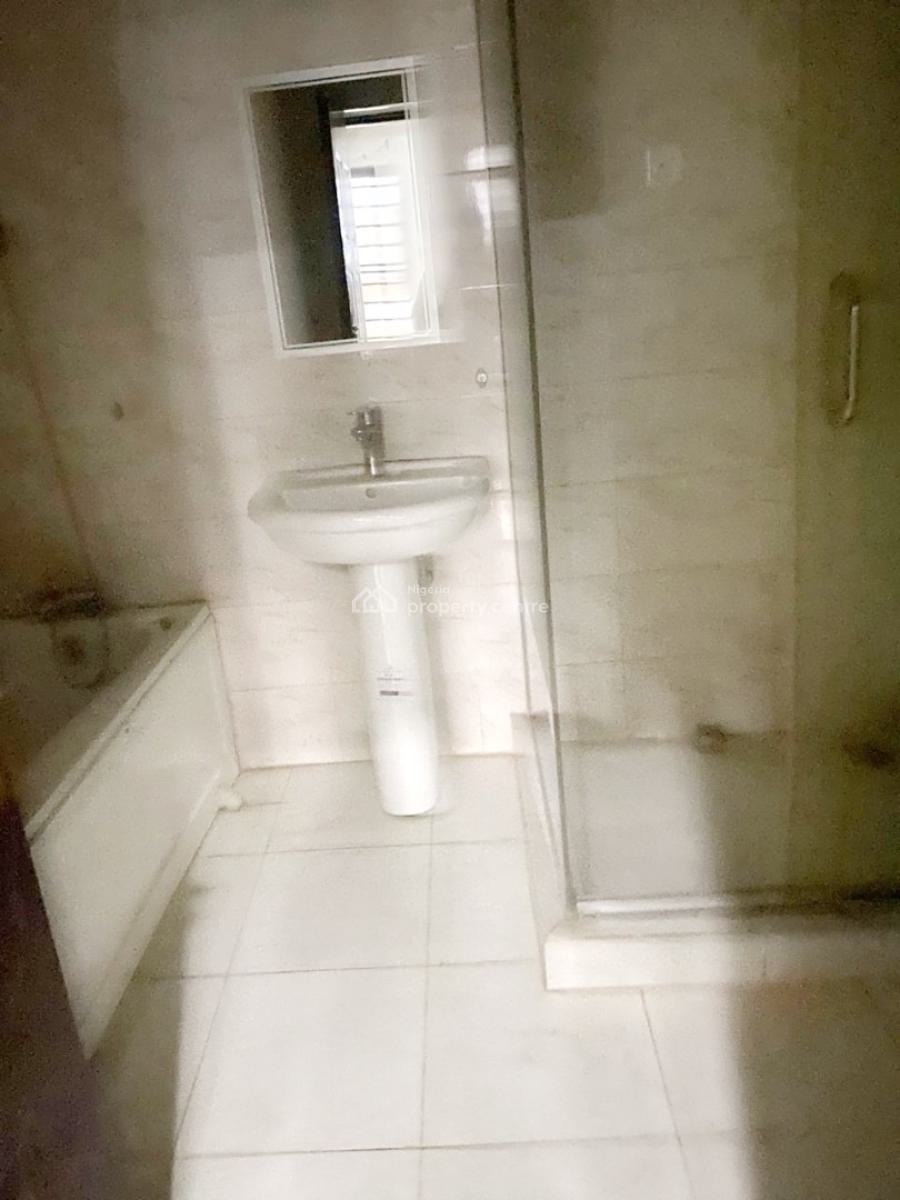 Luxury 4 Bedroom Semi Detached Duplex with Bq, Gra Phase 1, Magodo, Lagos, Semi-detached Duplex for Rent