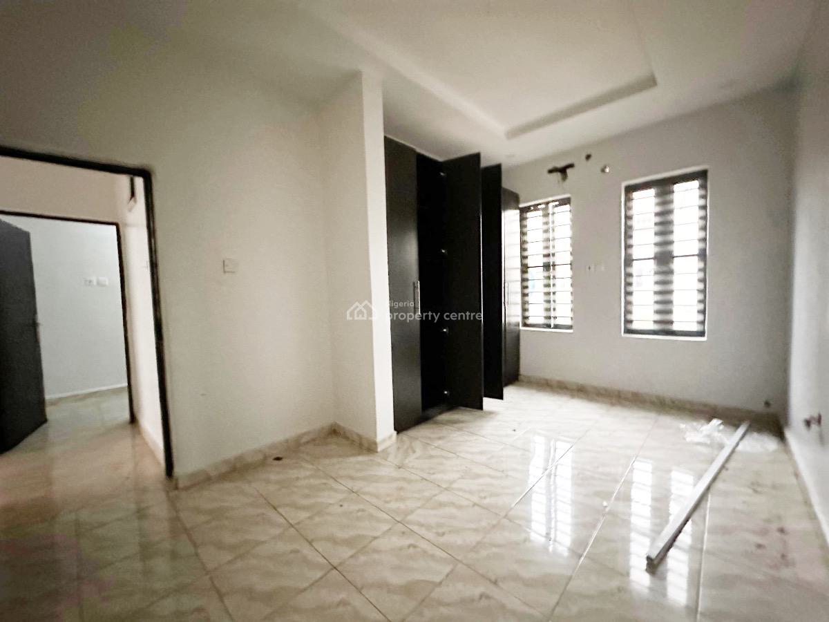 Luxury 4 Bedroom Semi Detached Duplex with Bq, Gra Phase 1, Magodo, Lagos, Semi-detached Duplex for Rent