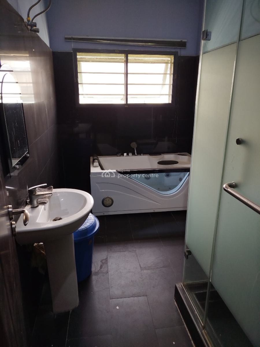 Four Bedroom Terrace with Two Rooms Bq, Life Camp, Abuja, Terraced Duplex for Rent