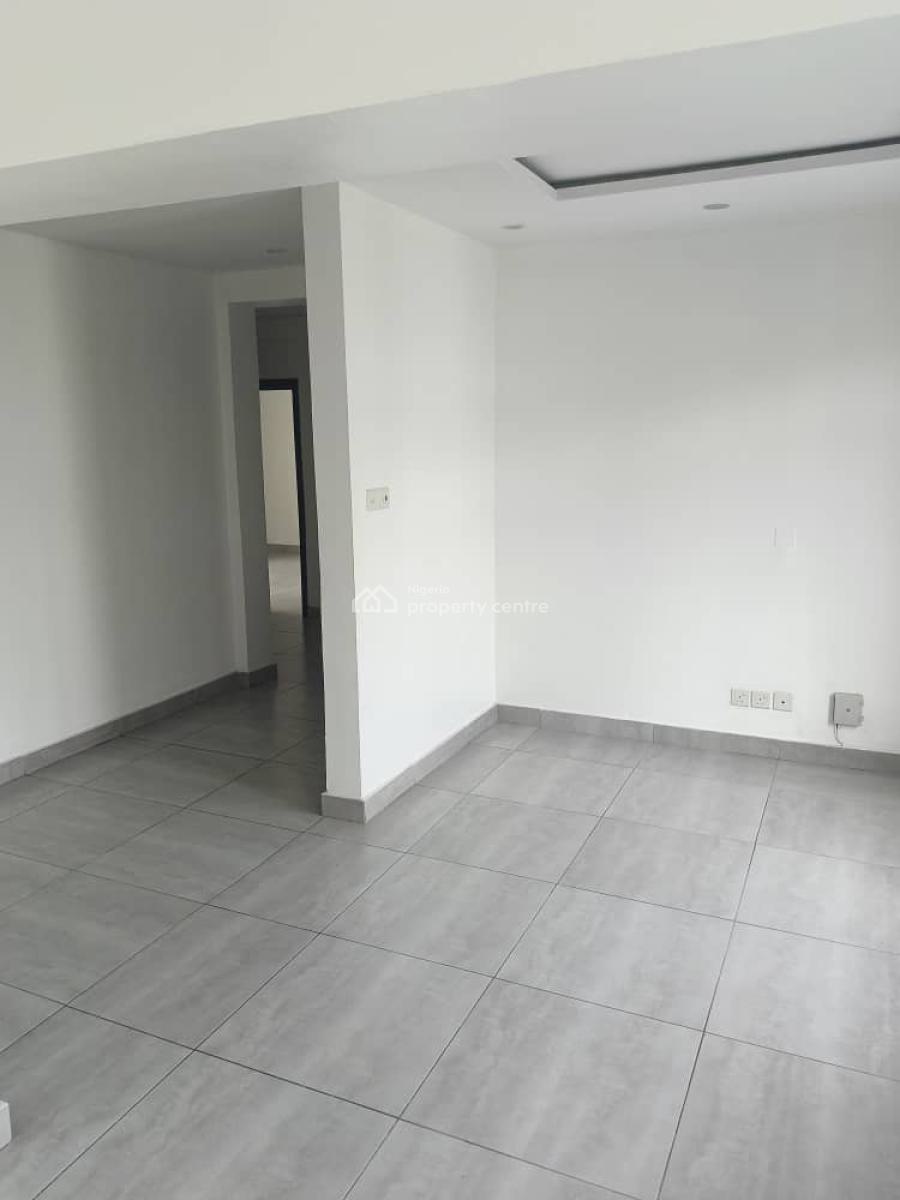 Spacious 3-bedroom Flat with Pool, Gym and Bq, Old Ikoyi, Ikoyi, Lagos, Flat / Apartment for Rent