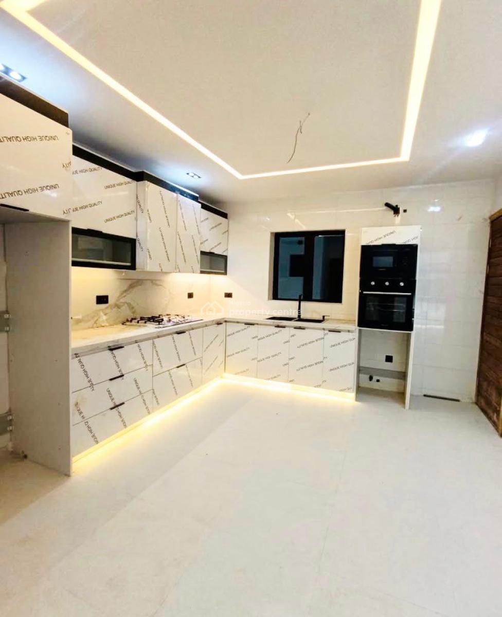 4 Bedroom Terrace Duplex, Lekki, Lekki Phase 1, Lekki, Lagos, House for Rent