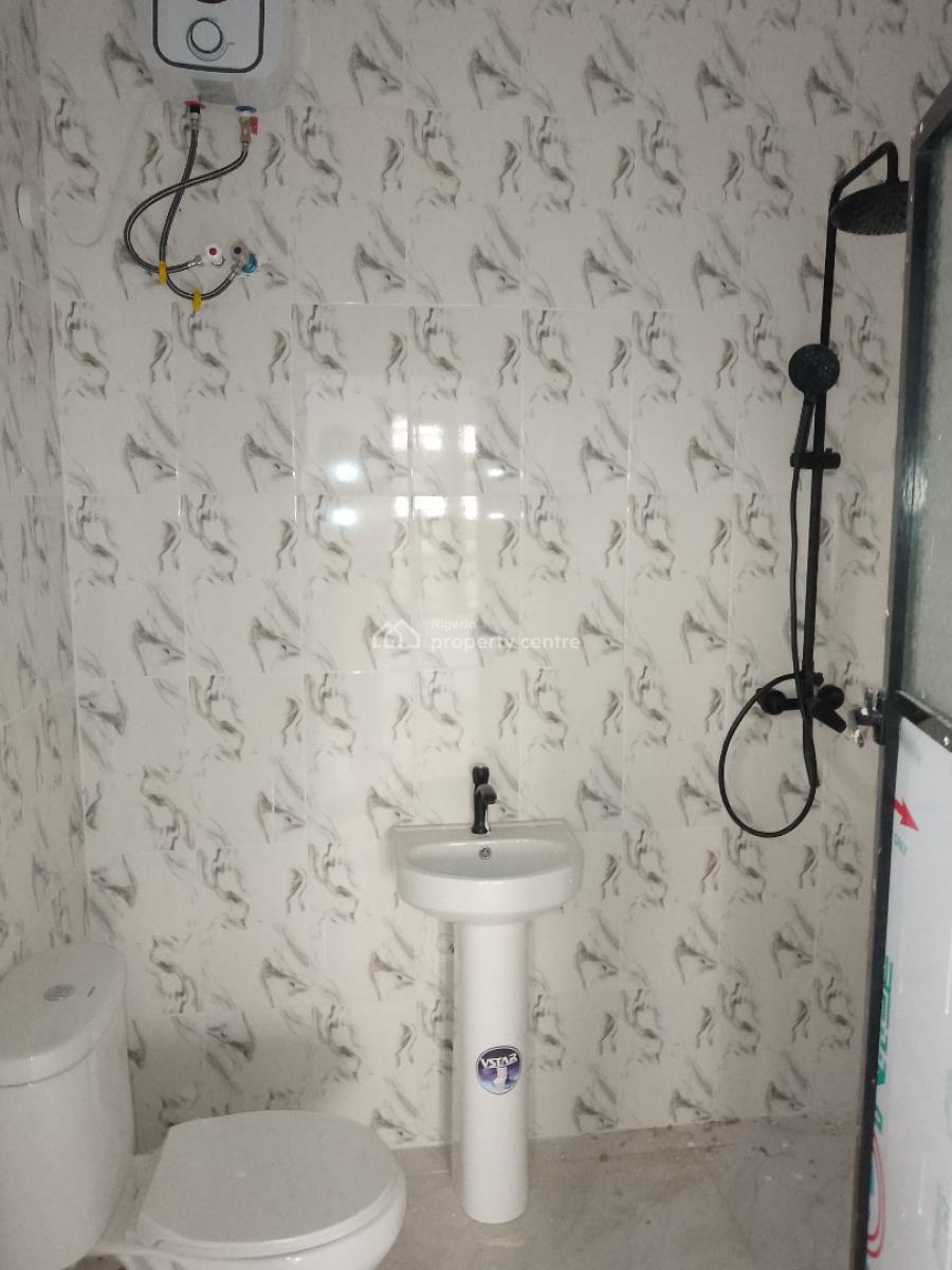 Massively New 2bedroom Upstairs with Solar, Bankole Road Ibeju-lekki Lagos State, Alatise, Ibeju Lekki, Lagos, Flat / Apartment for Rent