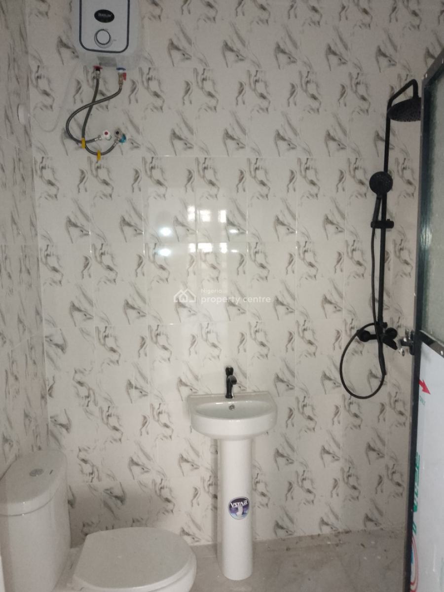 Massively New 2bedroom Upstairs with Solar, Bankole Road Ibeju-lekki Lagos State, Alatise, Ibeju Lekki, Lagos, Flat / Apartment for Rent