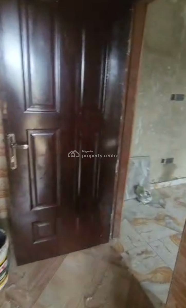 Newly Built 2 Bedroom Flats., Off Nnobi Right, Ikate, Itire-ikate, Surulere, Lagos, Flat / Apartment for Rent