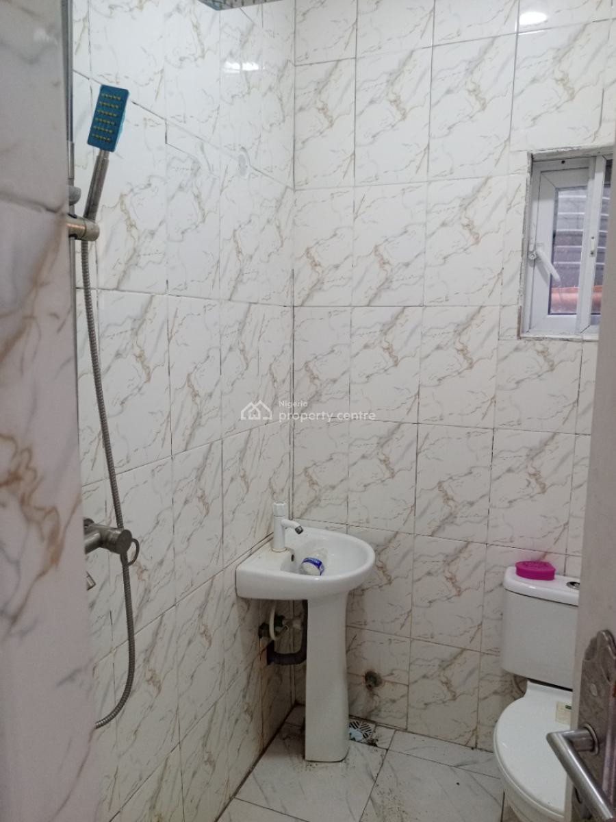 Exquisite 2 Bedroom Apartment - Upstairs in a Call to Access Estate, Ogidan, Sangotedo, Ajah, Lagos, House for Rent