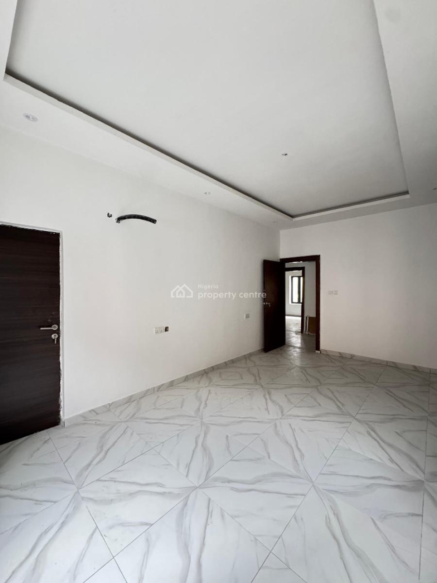 4  Bed Semi-detached Duplex in a Well Secured Location, Ikota, Lekki, Lagos, Semi-detached Duplex for Sale