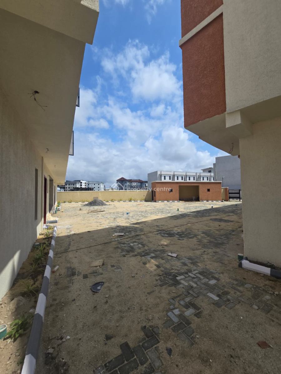 a 2 Bedroom Flat, Ikate, Via Freedom Way, Lekki, Lagos, Block of Flats for Sale