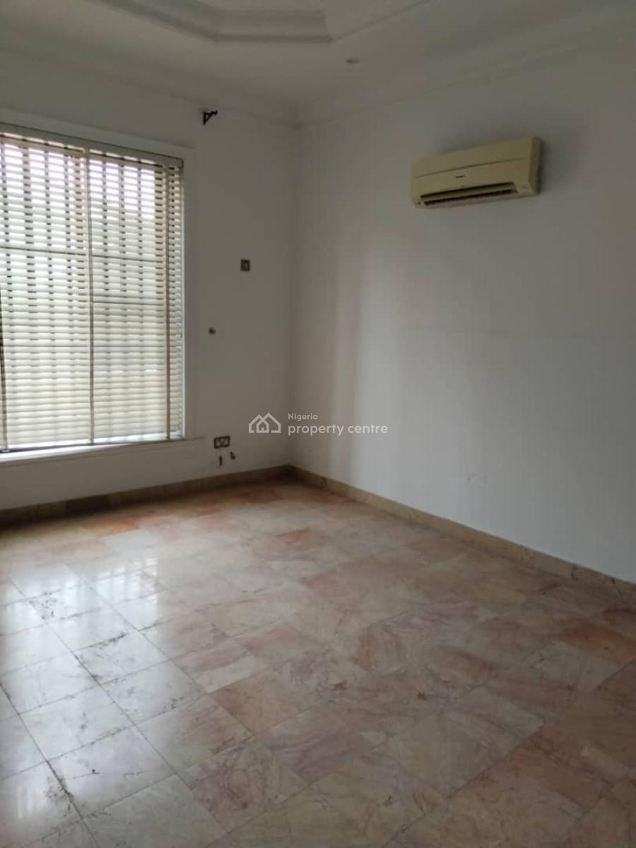 Clean 3bedroom Flat with Fitted Kitchen and Acs, Ikoyi, Lagos, Flat / Apartment for Rent